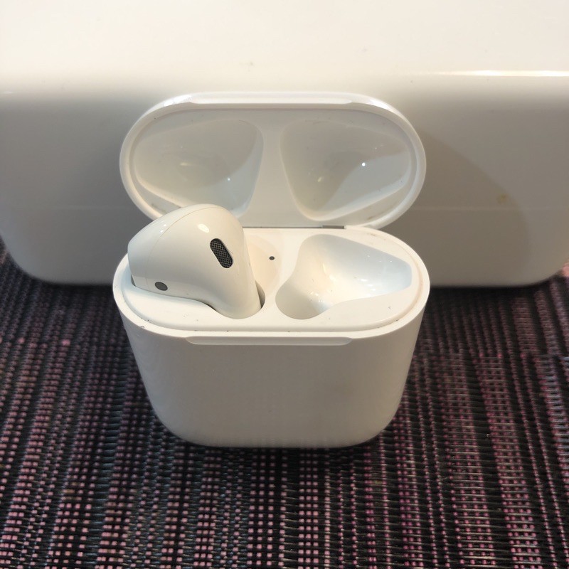 原廠Airpods第一代充電盒
