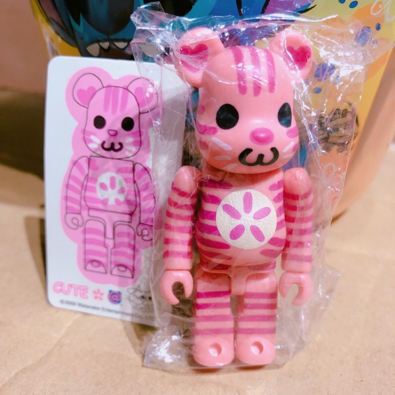 BE@RBRICK 19代粉紅貓