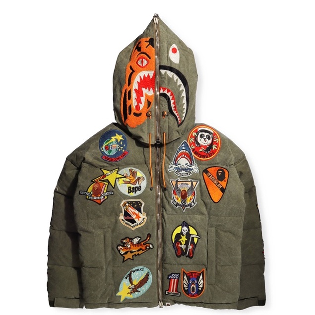 預購10月23號 BAPE x Readymade TIGER SHARK DOWN JACKET 虎鯊羽絨外套