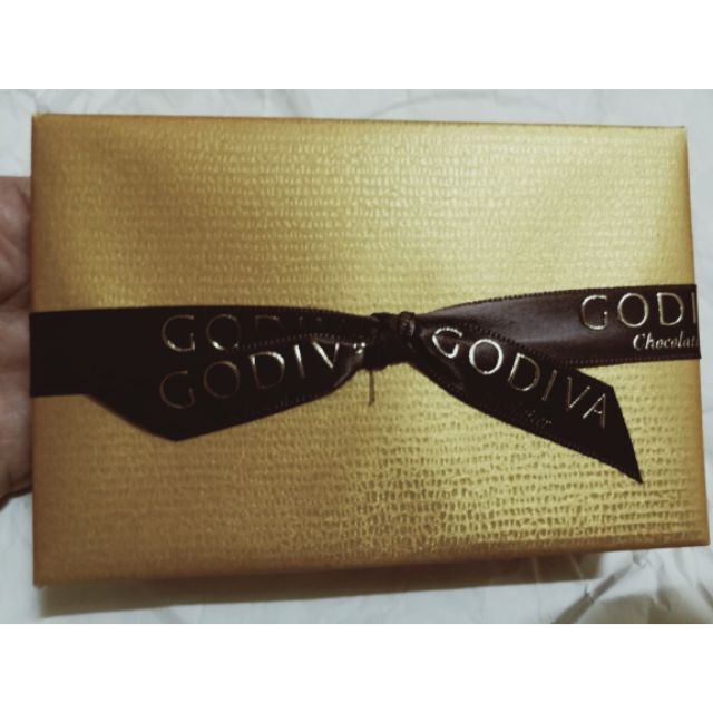 情人節禮物  Godiva  金裝巧克力禮盒6顆裝 （現貨）