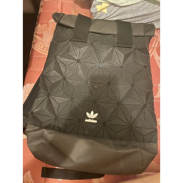 adidas 三宅一生 後背包