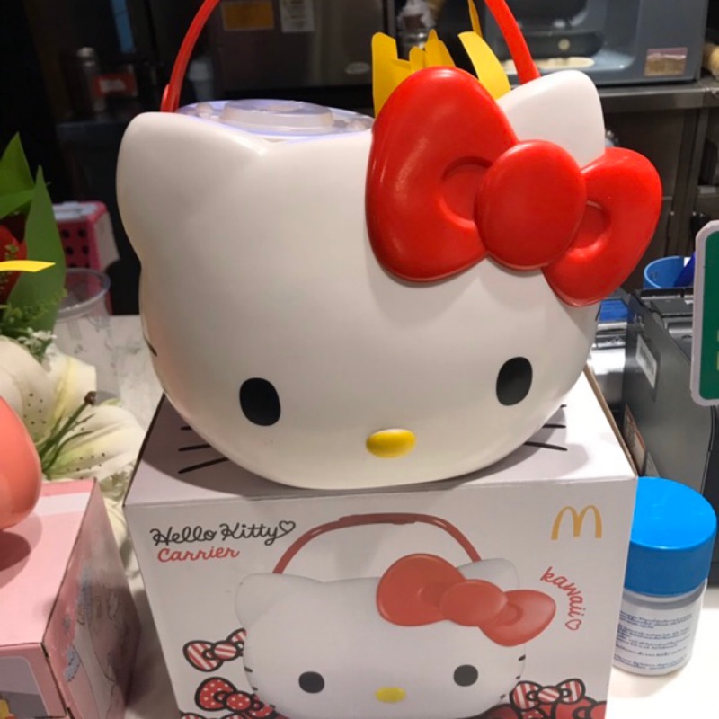 泰國麥當勞🇹🇭 Hello kitty 凱蒂貓、美樂蒂 Melody 野餐籃 置物籃 萬用盒