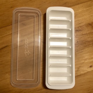 日本【INOMATA】附蓋長條型製冰盒8格 ICE TRAY