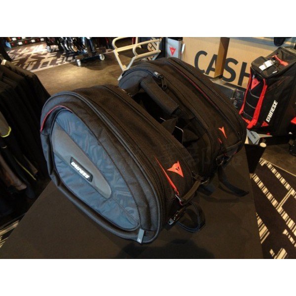 瀧澤部品 DAINESE DSADDLE MOTORCYCLE BAG 邊包 機車行李箱 置物箱 側邊包 馬鞍包馬鞍袋 蝦皮購物