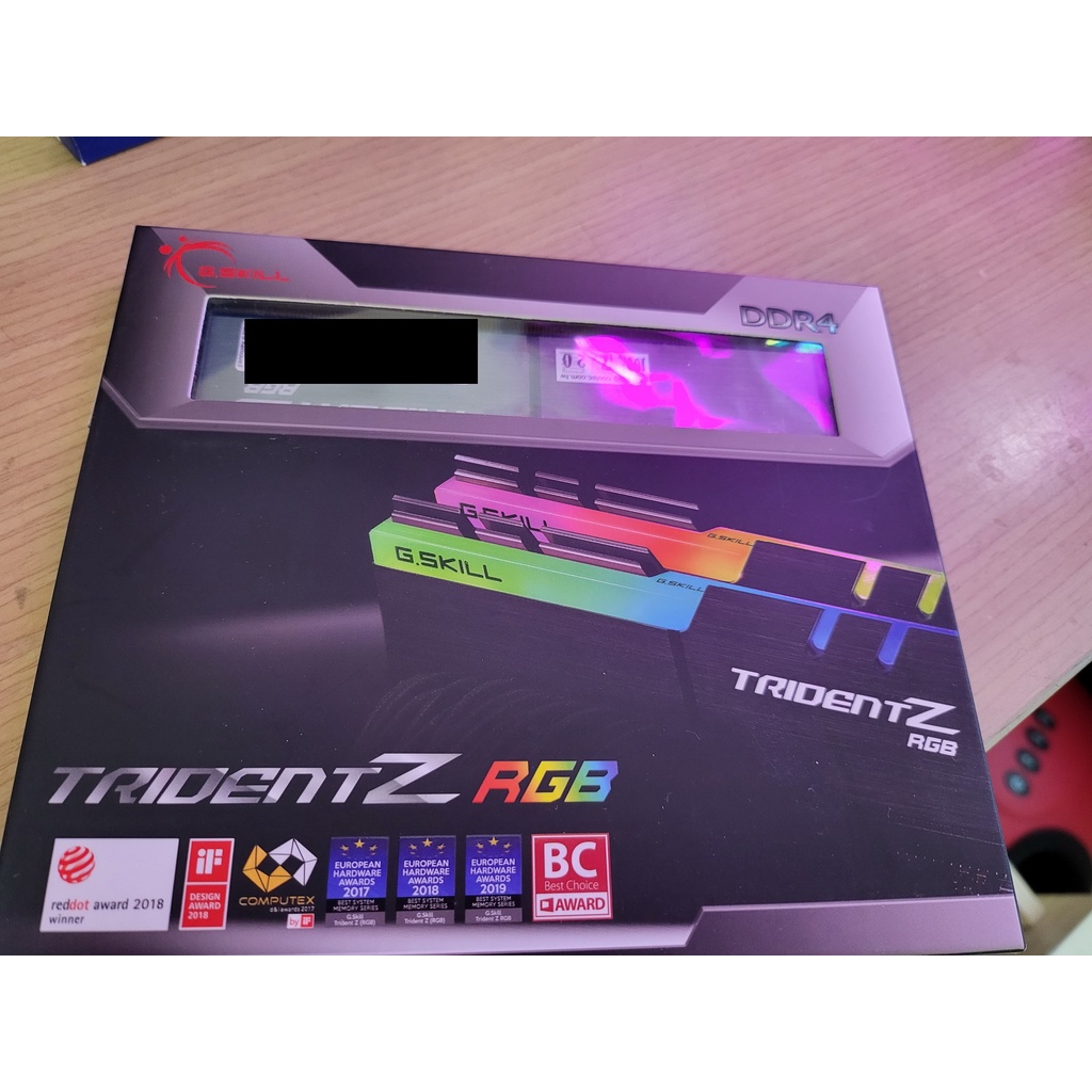 售GSKIL 芝奇幻光戟 Trident Z RGB DDR4-3600 8G*2 售2500元