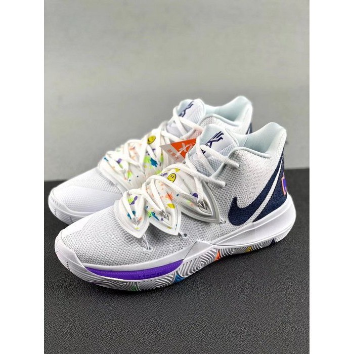 kyrie 5 deep royal blue