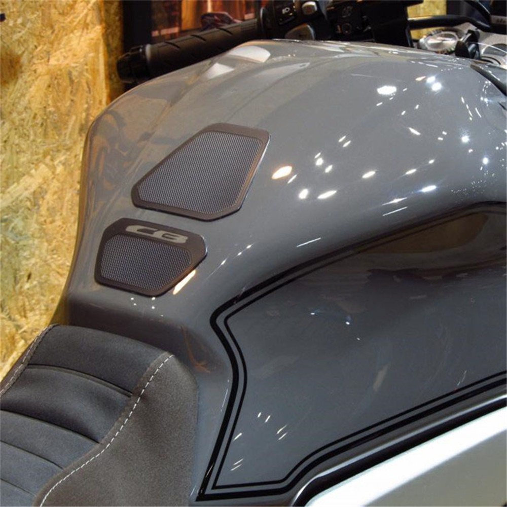 Cwmoto 摩托車油箱保護貼紙通用 CB 系列 moto 坦克貼花本田 cb650r cb1000r cb250 cb