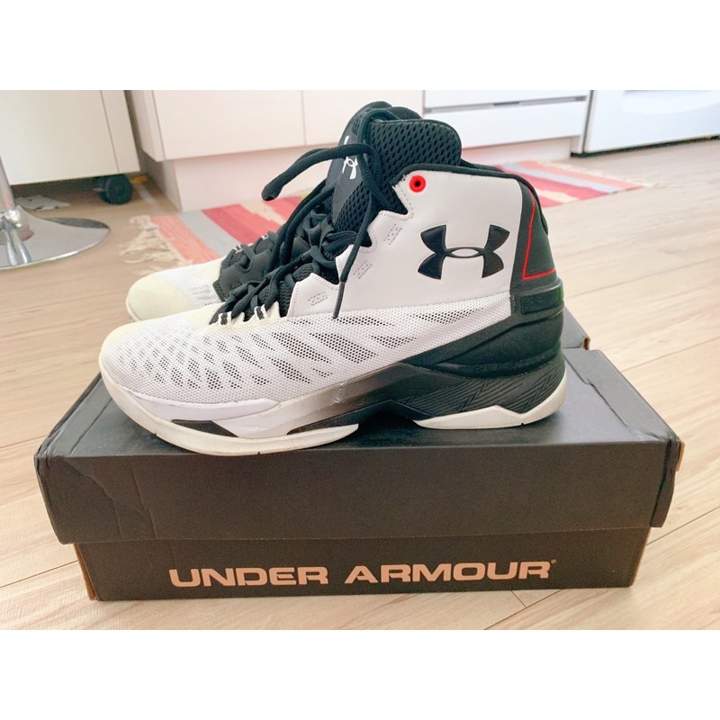 under armour man made upper
