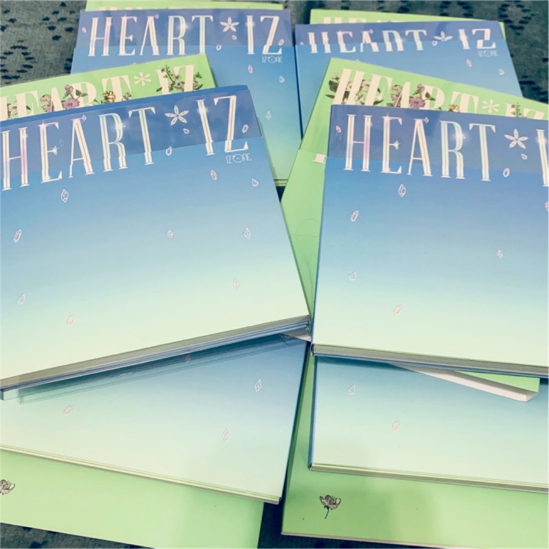 [空專] IZ*ONE HEART*IZ 藍綠版個人版團體版 韓國代購