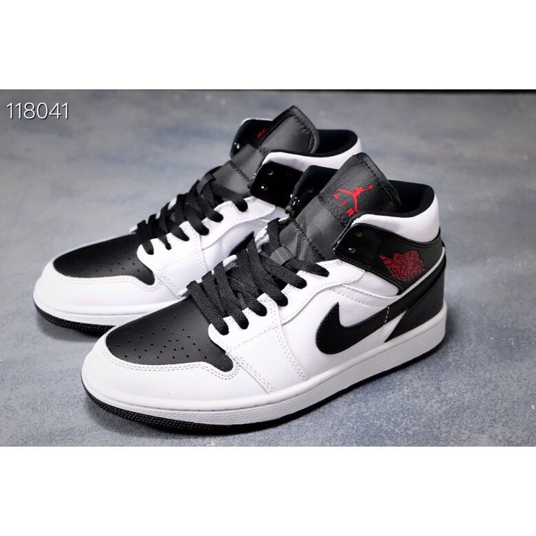 jordan 1 mid reverse black toe