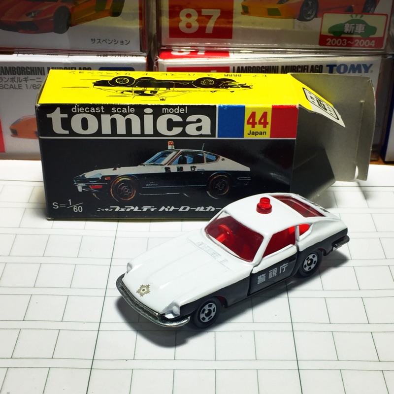 Tomica 舊藍標 中製 復刻黑盒 44 Nissan Z patrol carパトロールカー