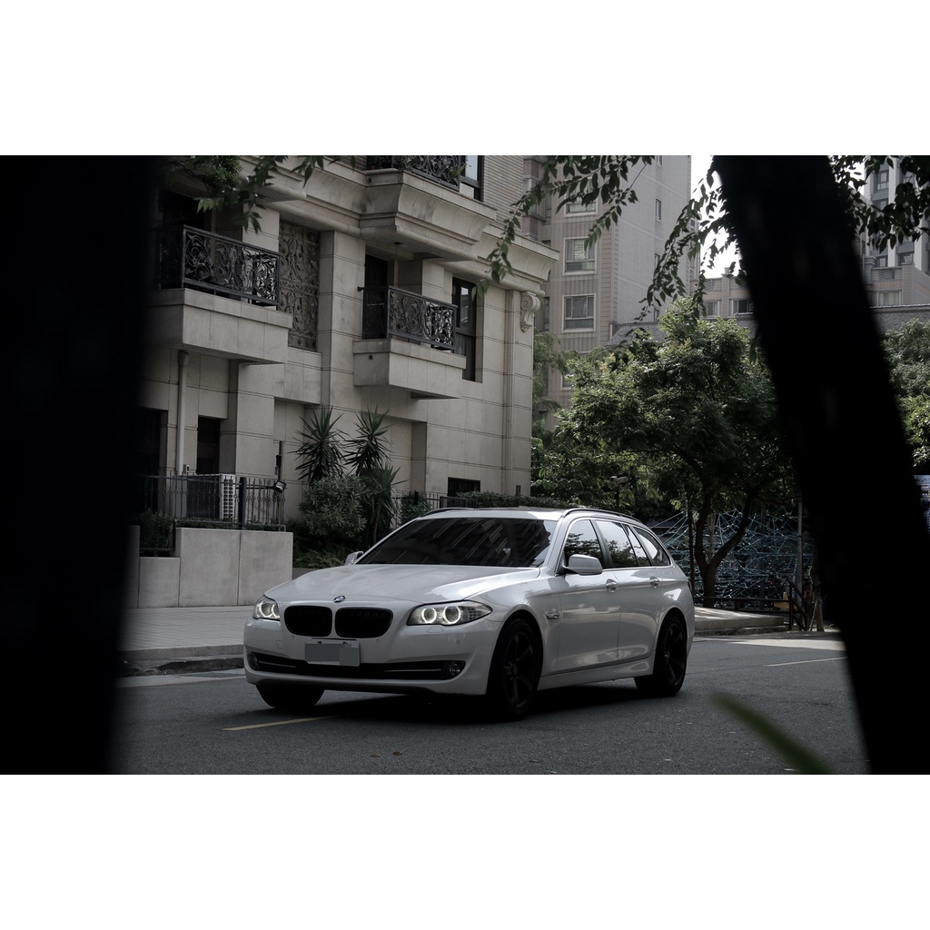 《 F11 BMW 520D TOURING 》