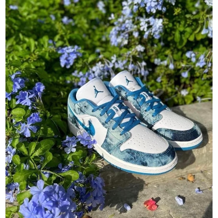 🏀小飛人潮流🏀 JORDAN 1 GS 牛仔 水洗 女孩 DM8947100