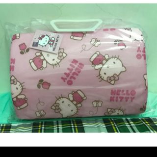 Hello kitty 記憶枕～