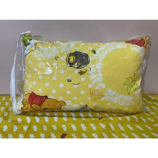 （全新）臺灣製 迪士尼 維尼熊 黃色 抱枕/靠枕/幼兒園寢具