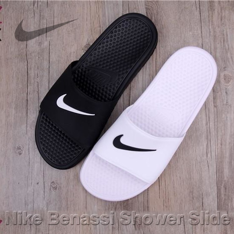 nike benassi shower slide