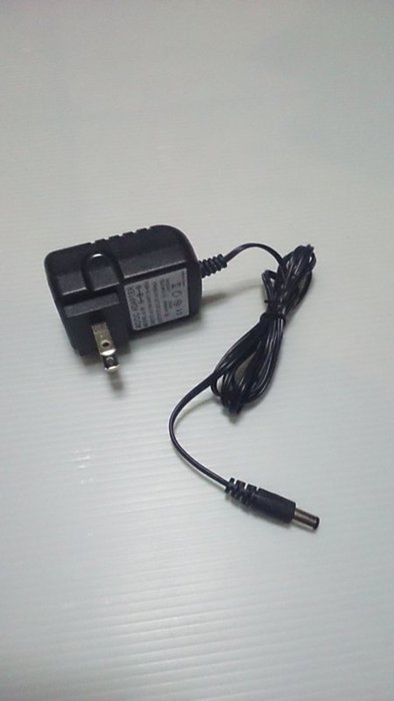 "萊特茵工房" UV5R充電變壓器 插頭 UV6R UV1 DR33 GKD800 UV5RC UV5RA VU180