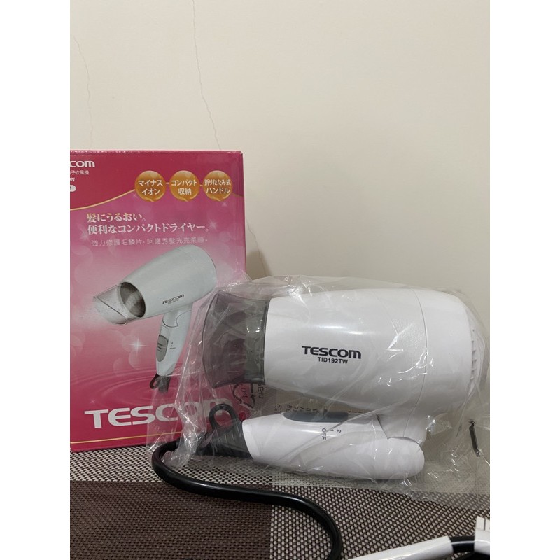 全新 TESCOM 負離子吹風機 TID192TW