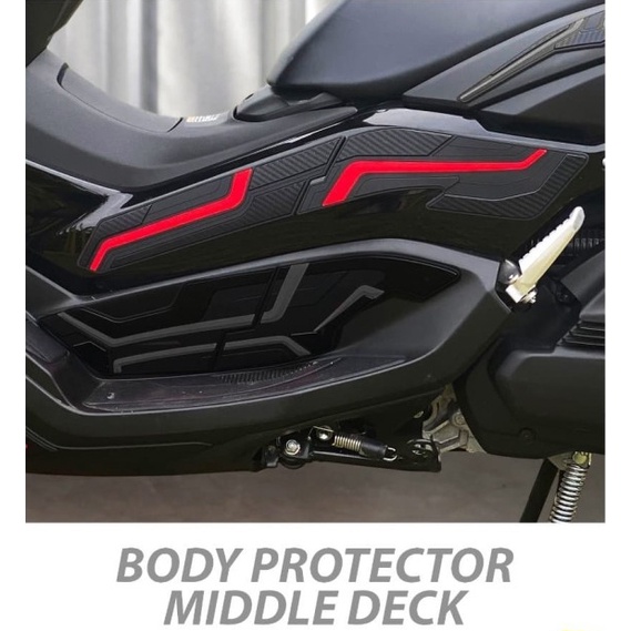 山葉 雅馬哈新款nmax 2020-2024中甲板蓋配件變化貼花貼紙摩托車橡膠材料厚柔性精密根據電機機身曲線時尚設計現代