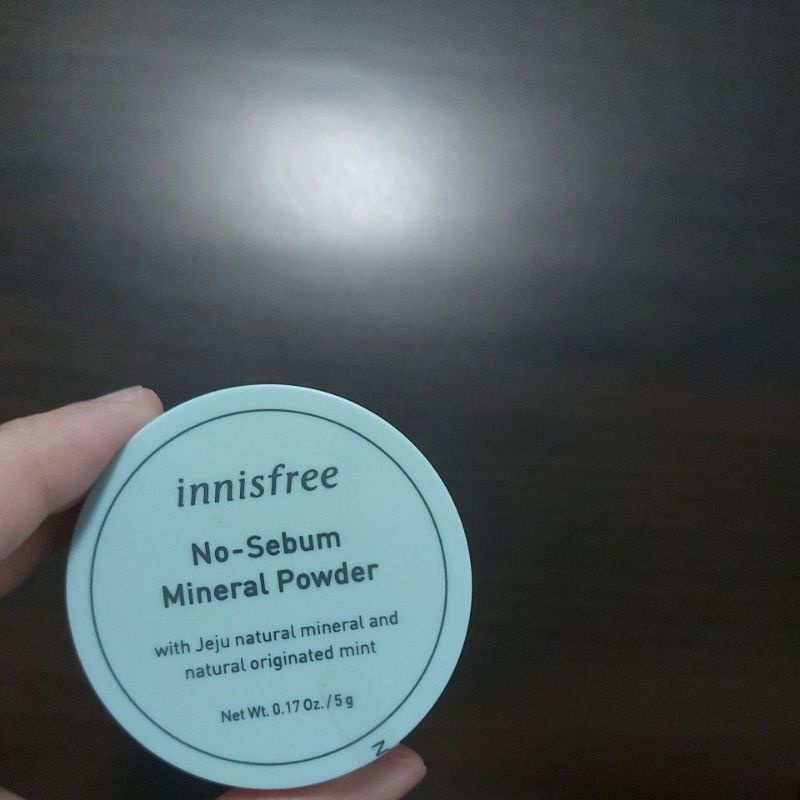 innisfree 控油蜜粉