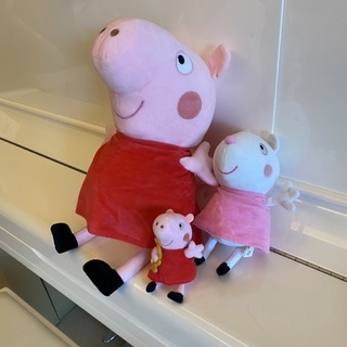 ｛二手近全新｝Peppa pig 佩佩豬 粉紅豬小妹 小豬佩琪 蘇西 絨毛玩偶 娃娃 抱枕 公仔
