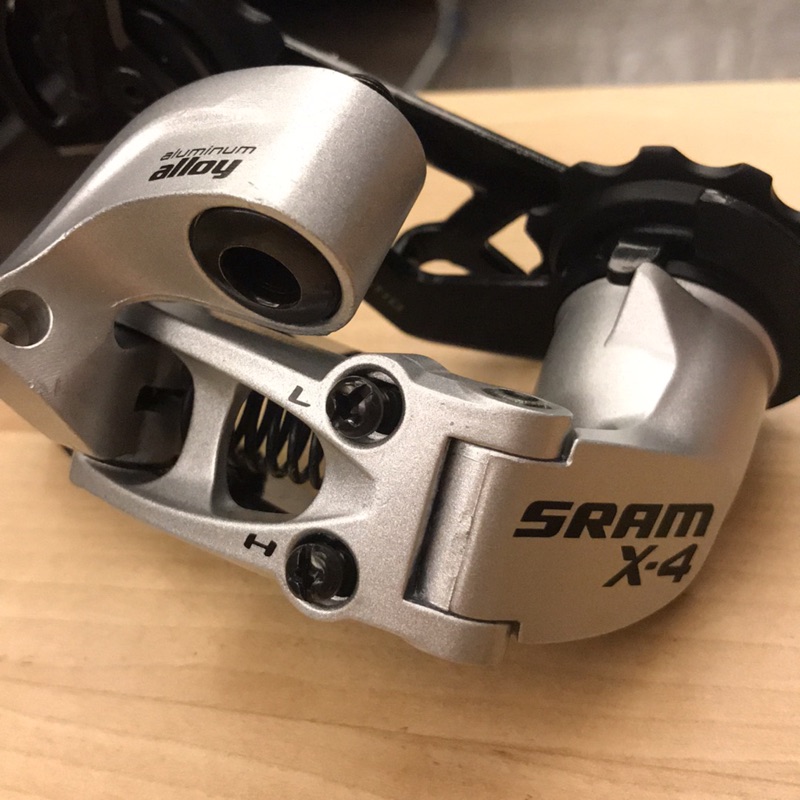 SRAM 登山車後變速器 X4 有序號 原廠