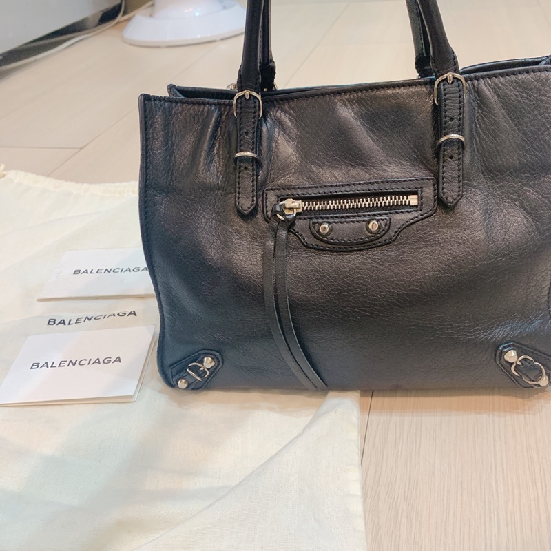 Balenciaga 小包的價格推薦- 2022年8月| 比價比個夠BigGo Balenciaga 小包的價格推薦- 2022年8月| 比價比個夠BigGo