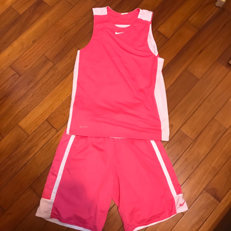 Nike 成套籃球衣褲 粉色