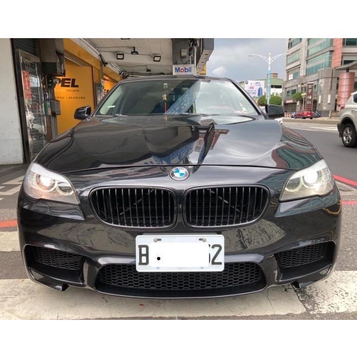 寶馬 BMW F10 F11單槓亮黑水箱護罩 520水箱罩 528亮黑中網 535水箱罩 M5水箱護罩