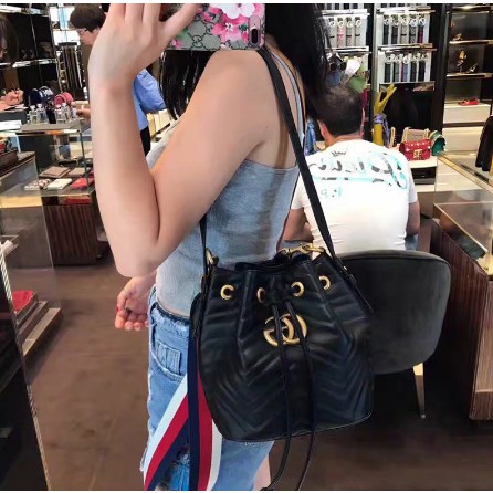 gucci 476674