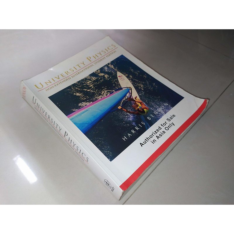 二手書9V ~University Physics Harris Benson 9780471703655 有劃記