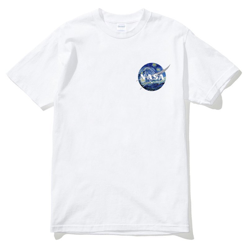 星夜之謎 左胸 NASA Van Gogh  短袖T恤 白色 梵谷