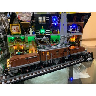 ［想樂］『LED燈組(只有燈，不含樂高積木)』樂高 燈組 Lego Light 10277 鱷魚火車頭 (預購,店面預購價$840)