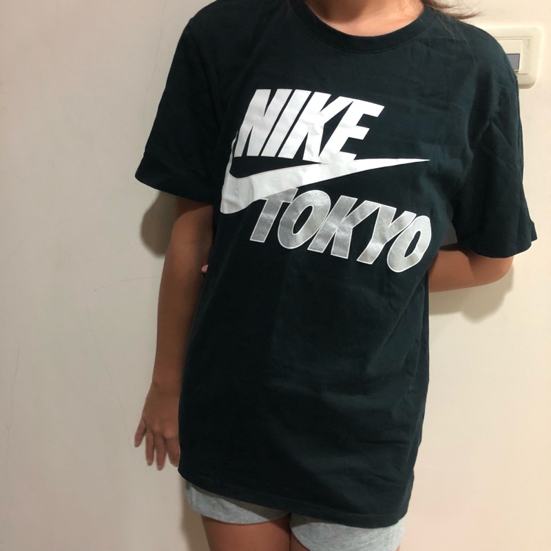 Nike Tokyo 限定短t 9.9成新