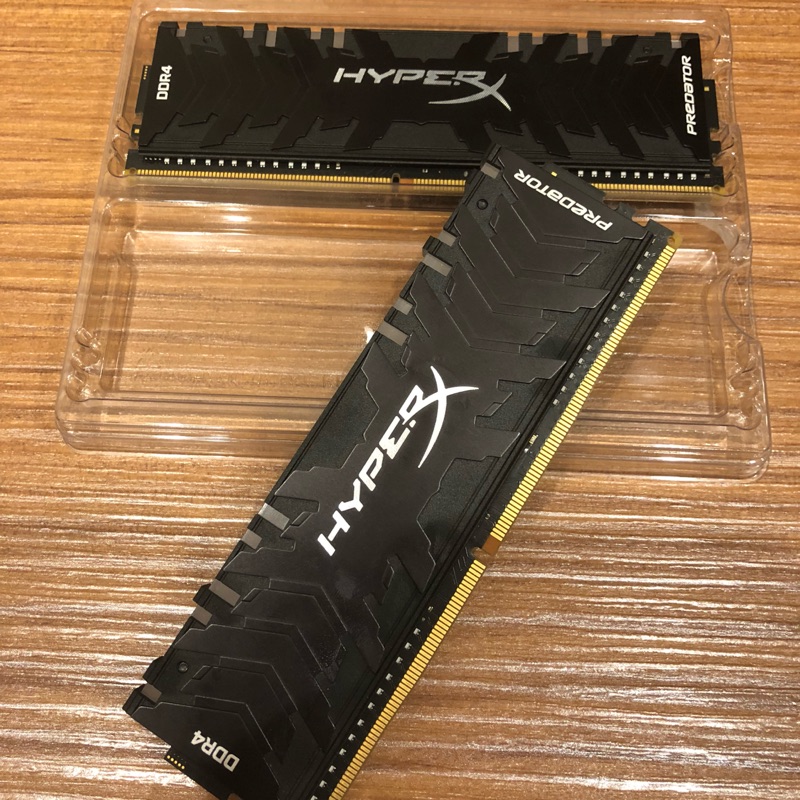 HyperX Predator DDR4 RGB DRAM 8G x 2