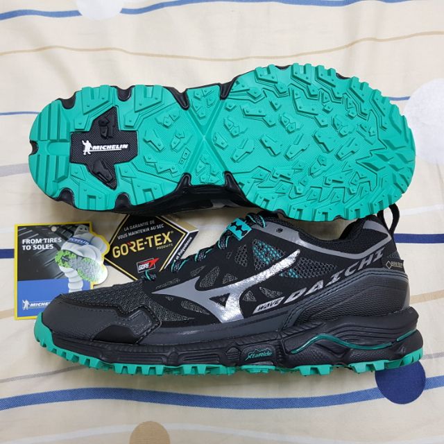 mizuno wave daichi 4 m
