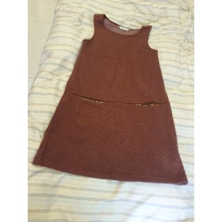 NET硃色背心裙。單穿或內搭上衣。130-150cm