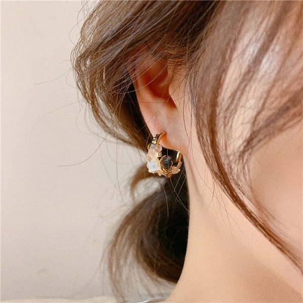 【NiNi Me】韓系耳環 復古水晶法式耳圈 花朵鑲鑽925銀針耳環 耳環 N0605
