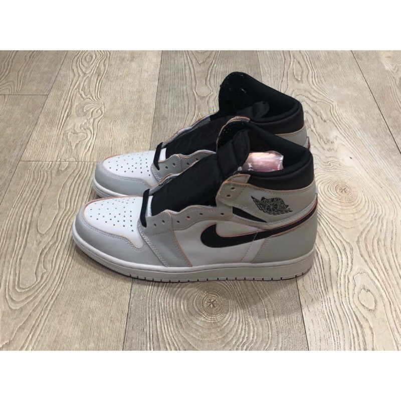 jordan sb light bone