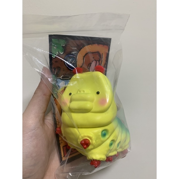 微小怪獸 毛毛蟲 毛蟲 巨狒毛蟲 small monster 微小 農場 軟膠 Mushroom toy 蘑菇 三周年