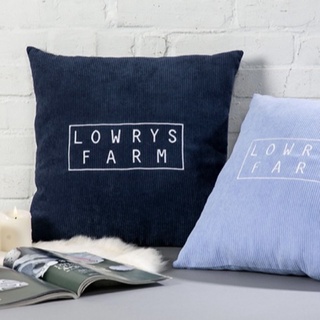 Lowrysfarm 燈芯絨抱枕2入一組