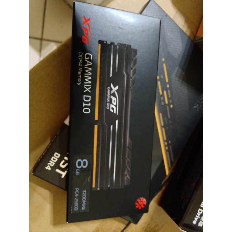 全新 ADATA 威剛 XPG GAMMIX D10 DDR4-3200 8G 8GB 32G 32GB 桌上型記憶體
