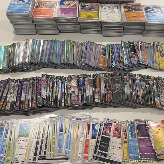 【卡牌の森】寶可夢普卡1元兩張 隨機寶可夢 普卡 閃卡 V VMAX 送小孩 小朋友 學校 補習班獎品 聖誕禮物