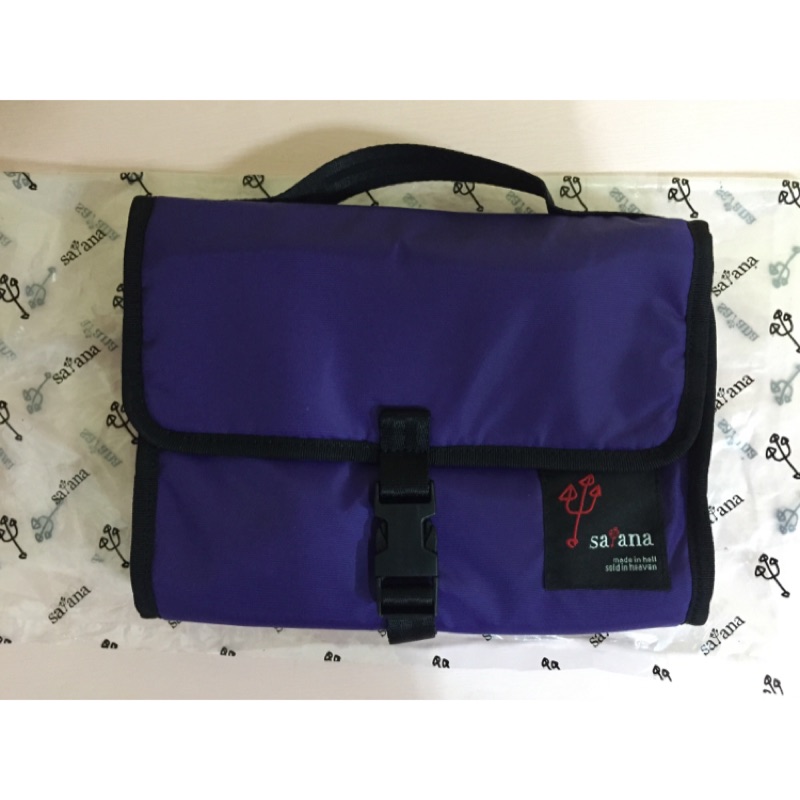 satana紫色旅行盥洗收納包～全新