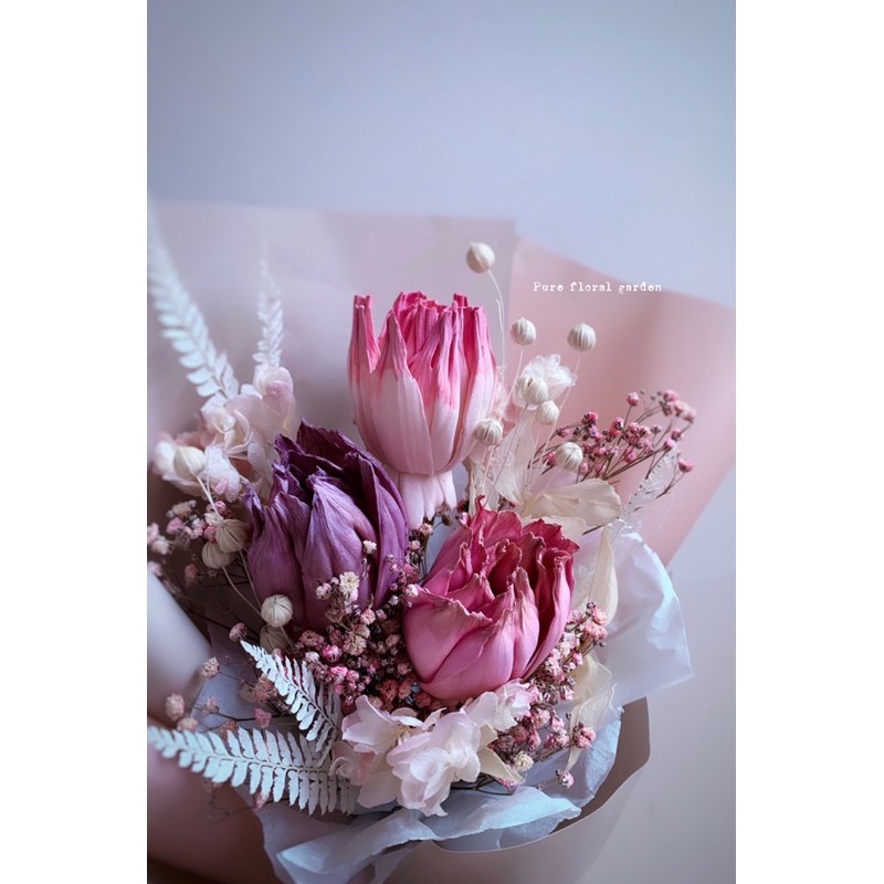 Pure Floral Garden 質感鬱金香花束 鬱金香 文青花束 乾燥花束 永生花束 畢業花束 畢業禮物 謝師禮 蝦皮購物