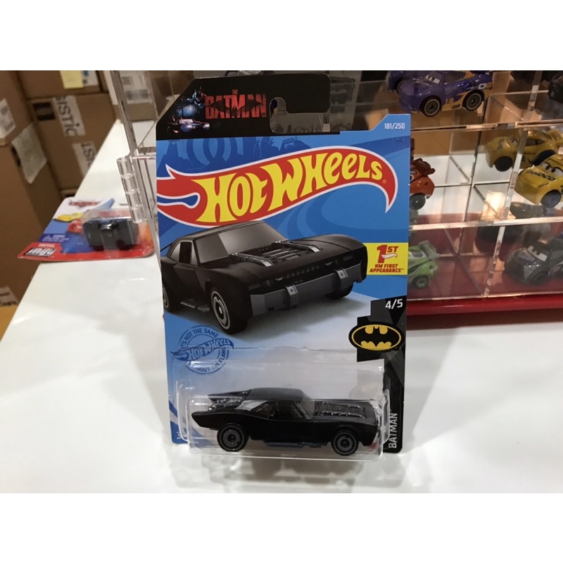 風火輪 Hotwheels Batman 蝙蝠車 mobile 羅伯派汀森（消光黑）