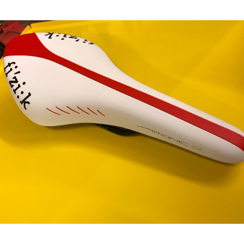 [樂達單車] FIZIK ARONE CX