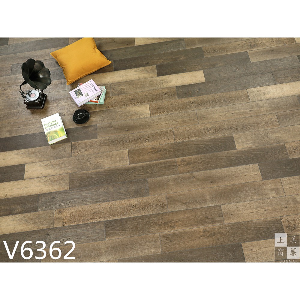 台中塑膠地板 現貨免運-藝術磚刻系列~V溝長條木紋塑膠地磚 耐磨塑膠地板 3.0mm 新發售
