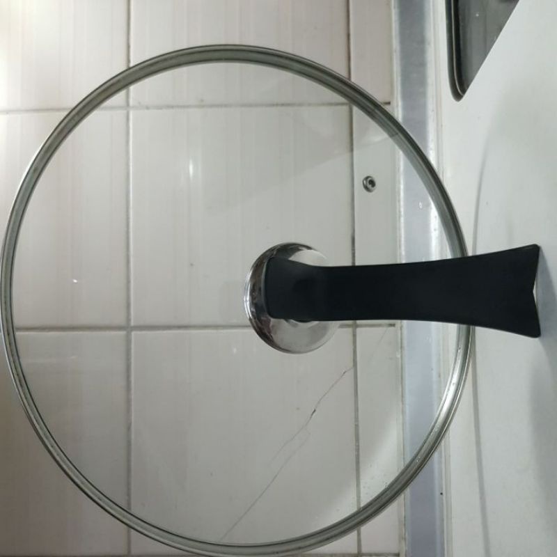 站立式強化玻璃鍋蓋直徑30公分(已賣出)