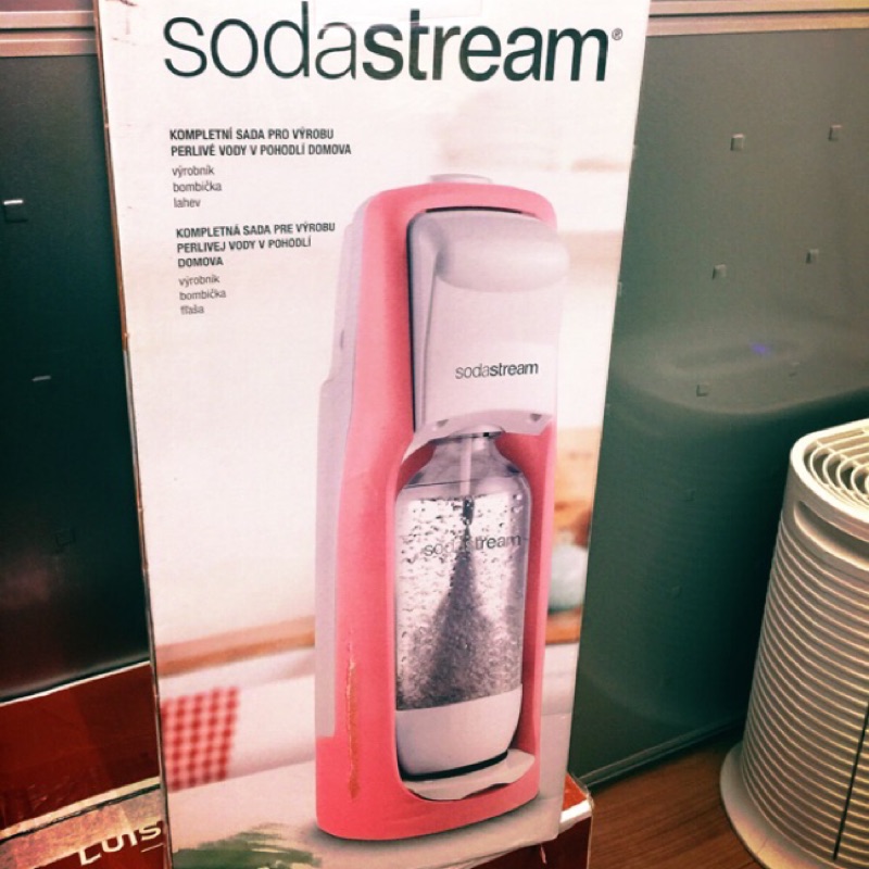 Sodastream JET pastel 限量桃紅色 氣泡水機 全新未拆封 便宜出售